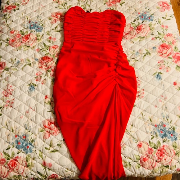 Red Saucy Party Maxi Dress - Picture 3 of 5